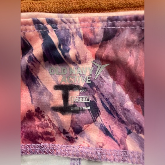 Old Navy Girl’s PowerSoft Side-Pocket Leggings, size M/8 - Picture 2 of 4